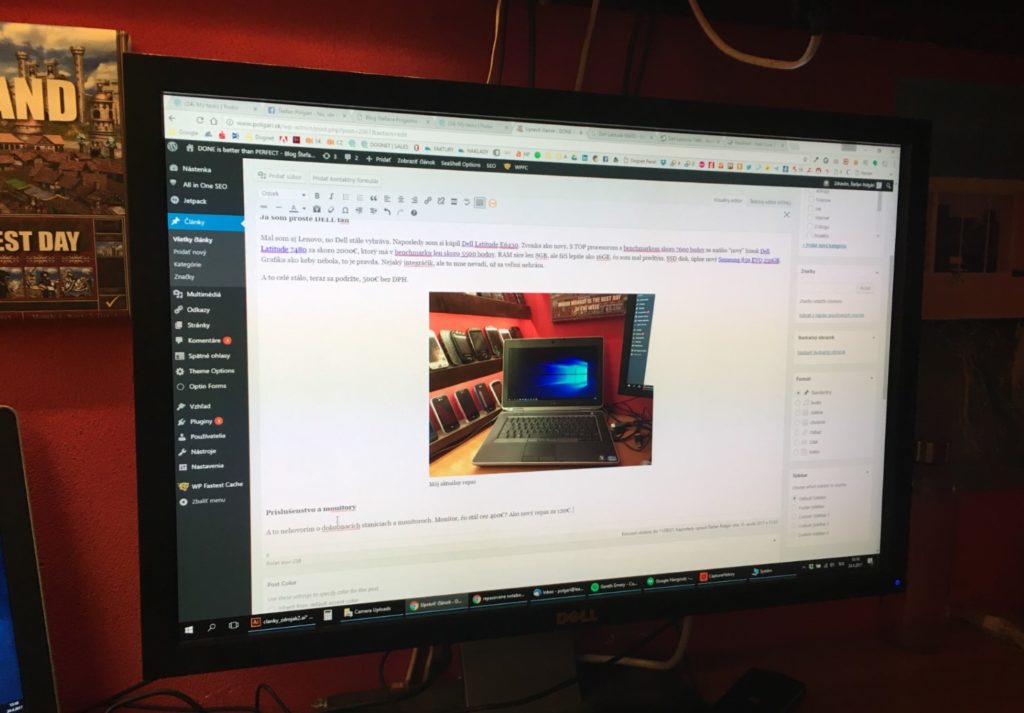 Krásny monitor Dell